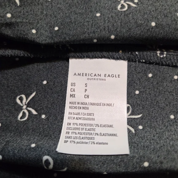 NWT American Eagle Bow Print Tie Top Small Black Spring Blouse Romantic Vest - Picture 13 of 13